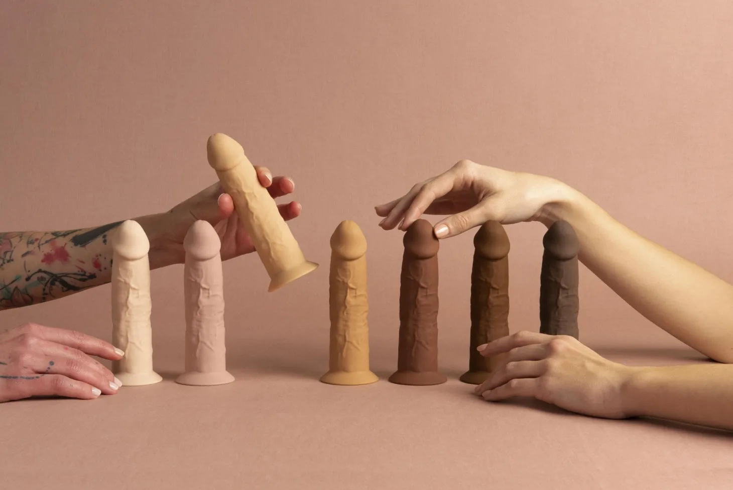 AMORELIE – Uncover Dusk Dildo 7 – Champagne