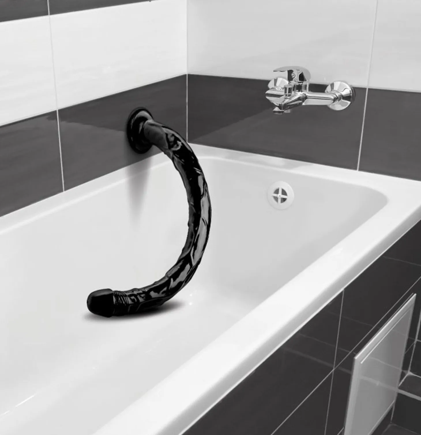 Realistic Anal Snake Anaaldildo - 49 cm