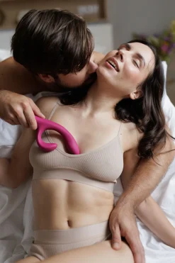 We-Vibe - Nova 2 App Controlled Vibrator - Pink