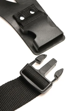 XR Brands - Thunder Strap Wand Dij Harnas - Zwart